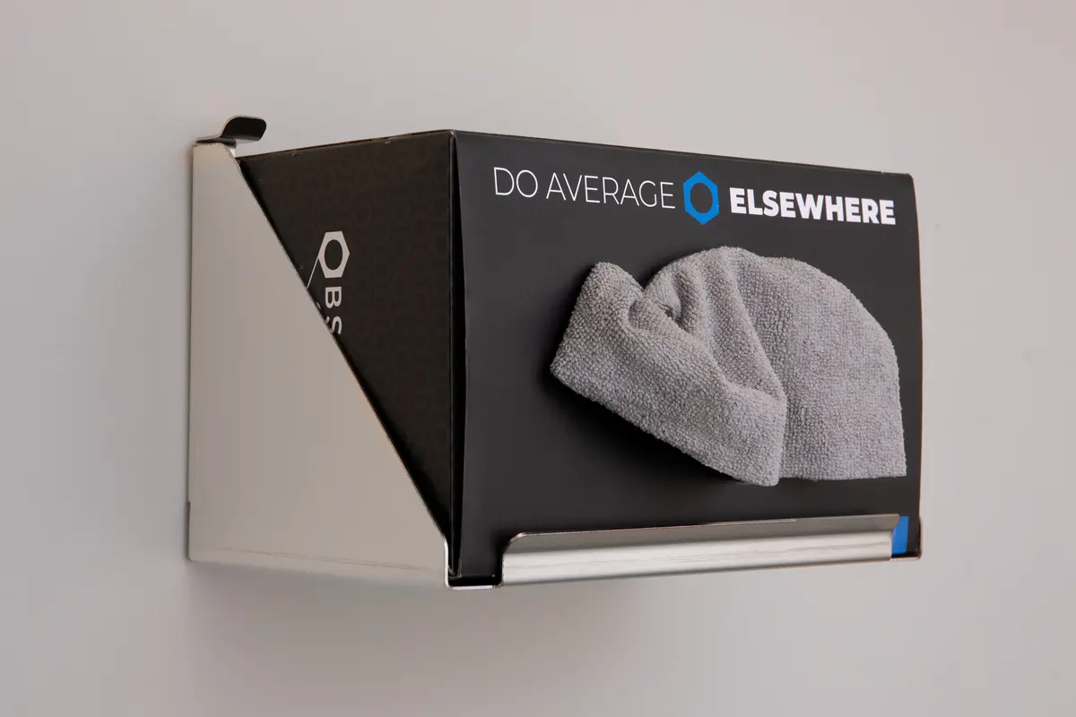 Gullys Garage Microfiber Box Holder 1
