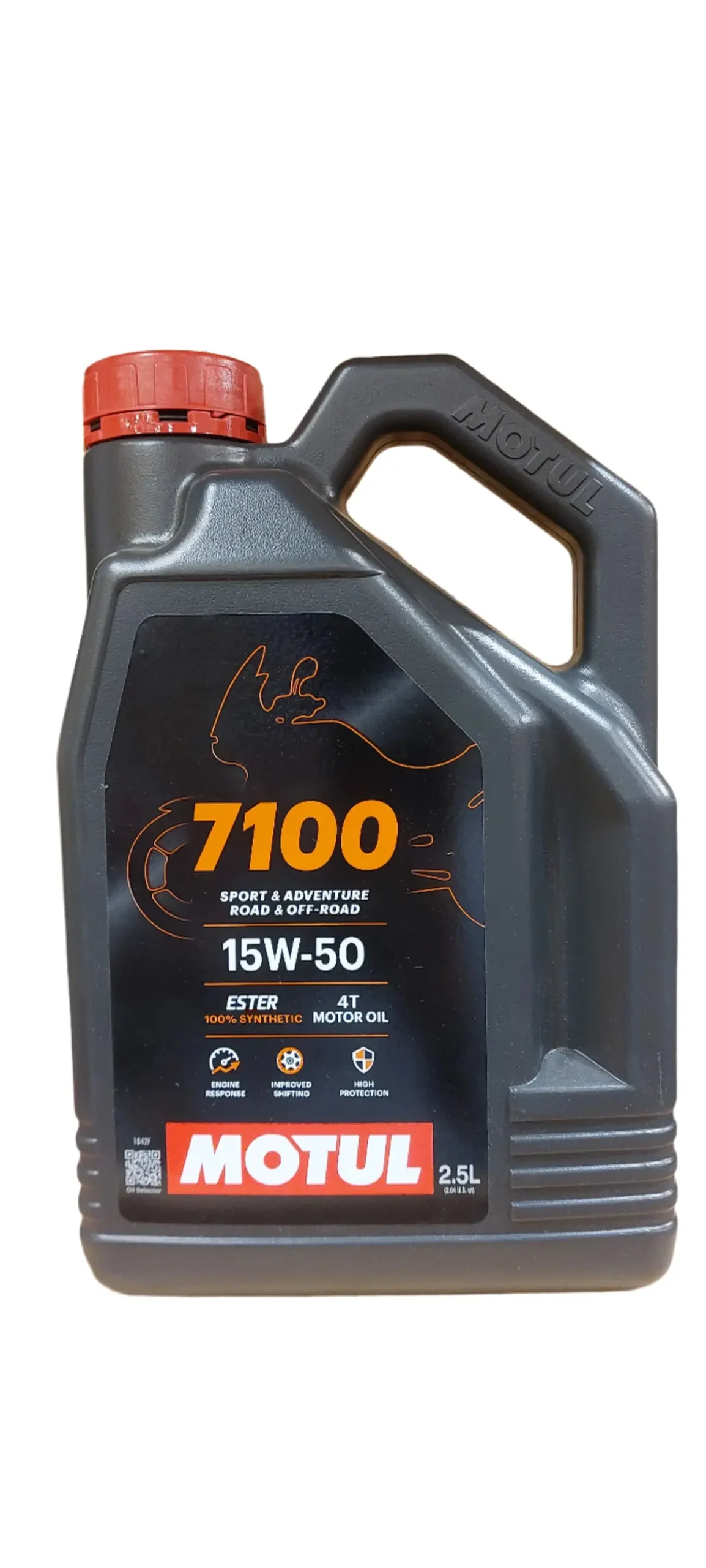 Motul 7100 4T 15W-50 Fully Synthetic Engine Oil 1