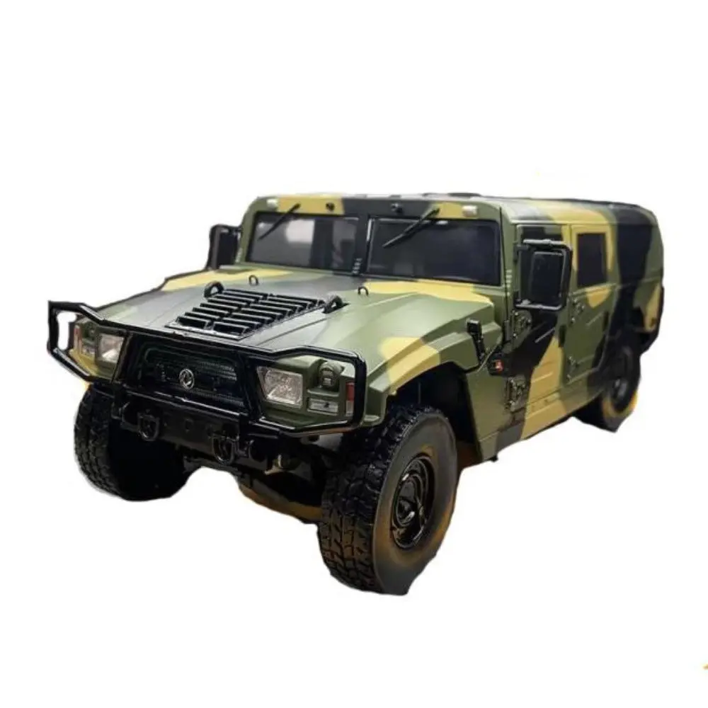 1/18 Camouflage Armored Off-Road Vehicle Static Alloy Model 1