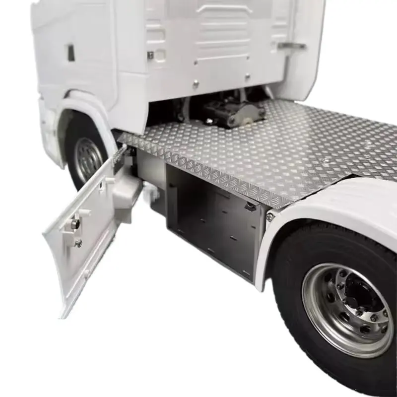 Scaleclub 1/14 Scania 770S Rc Tractor Stainless Steel Chassis Cover Antiskid Plate Non-Slip Platform Side Tool Box Dpfhb-770S 1