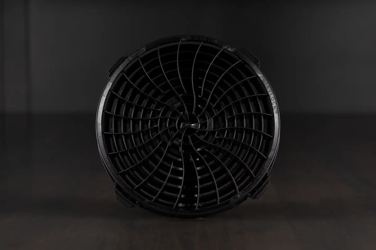 Black Detail Guardz Dirt Lock Bucket Insert 2.0 1