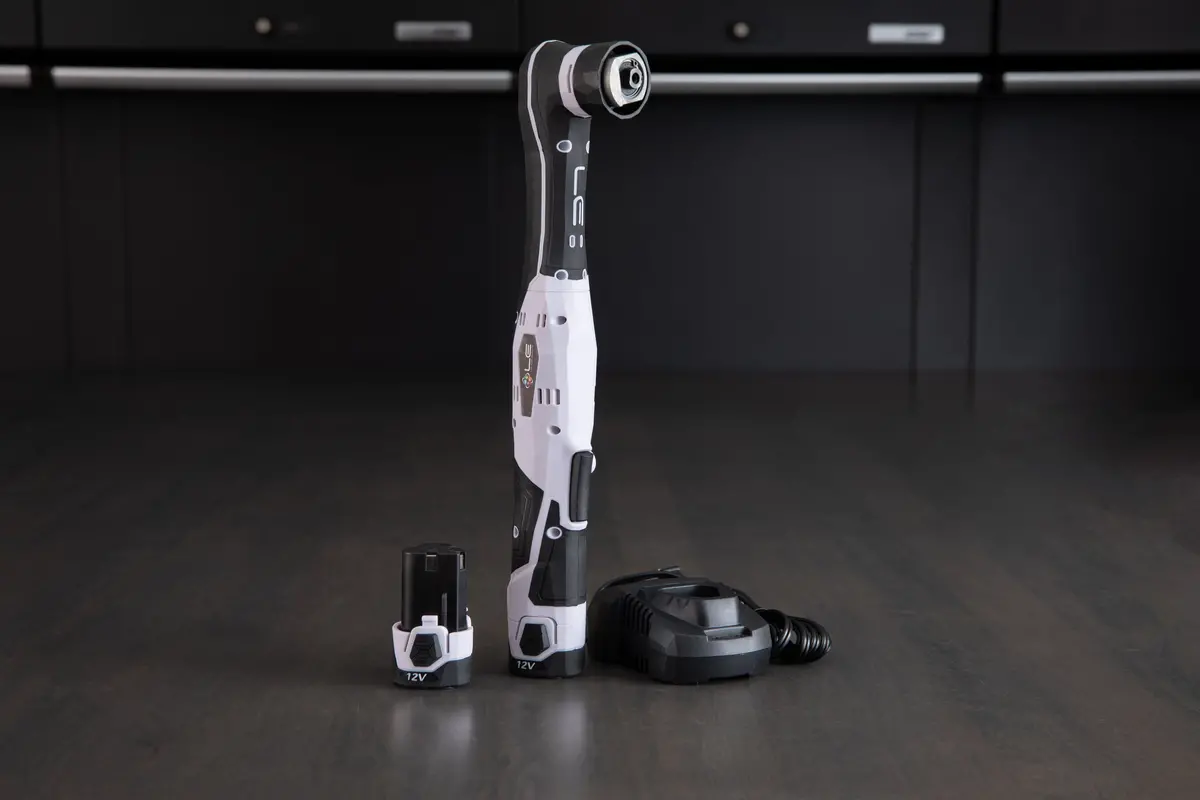 Liquid Elements A1000 1 Inch Cordless Polisher 1