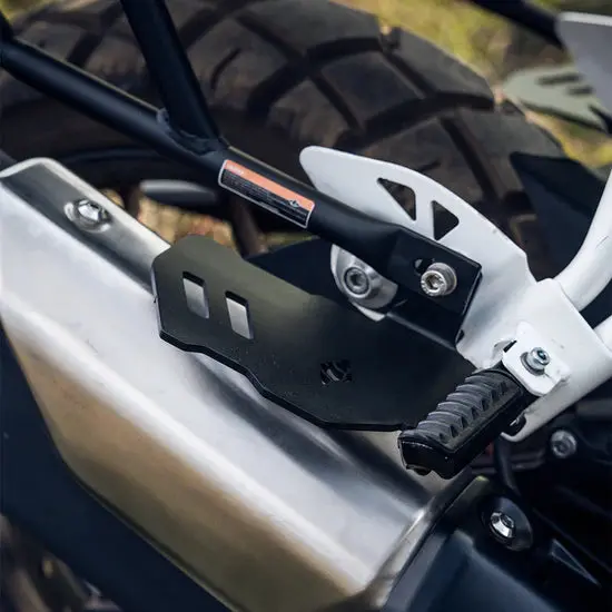 Tvs Apache Rtx 300 Bolster Pillion Footrest | Legundary 1