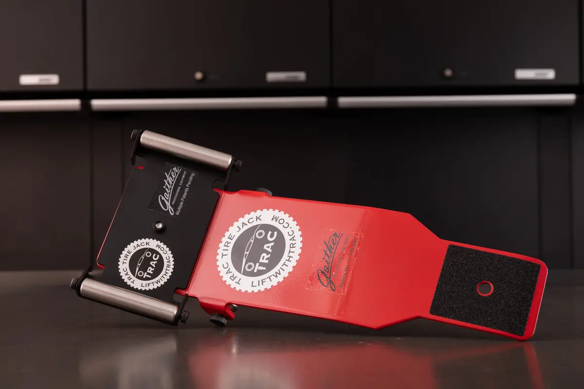 Trac Tire Jack And Roller 1