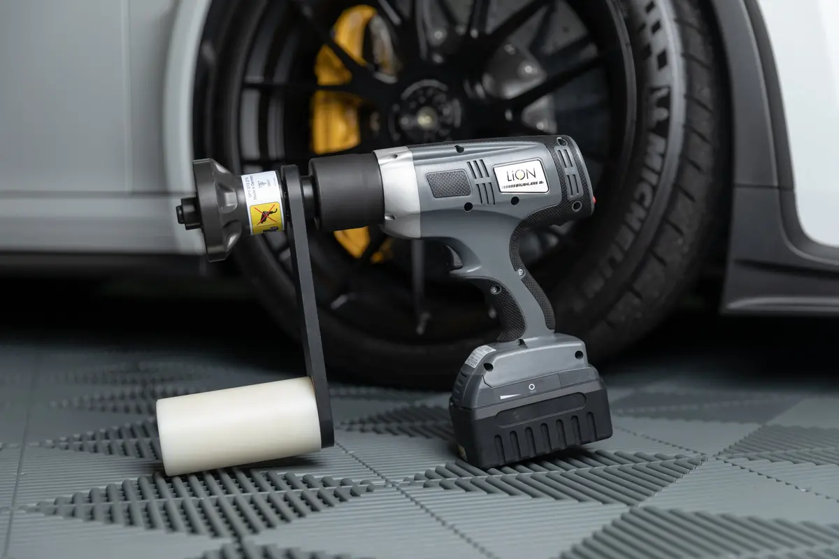 Hytorc Center Lock Torque Gun 1