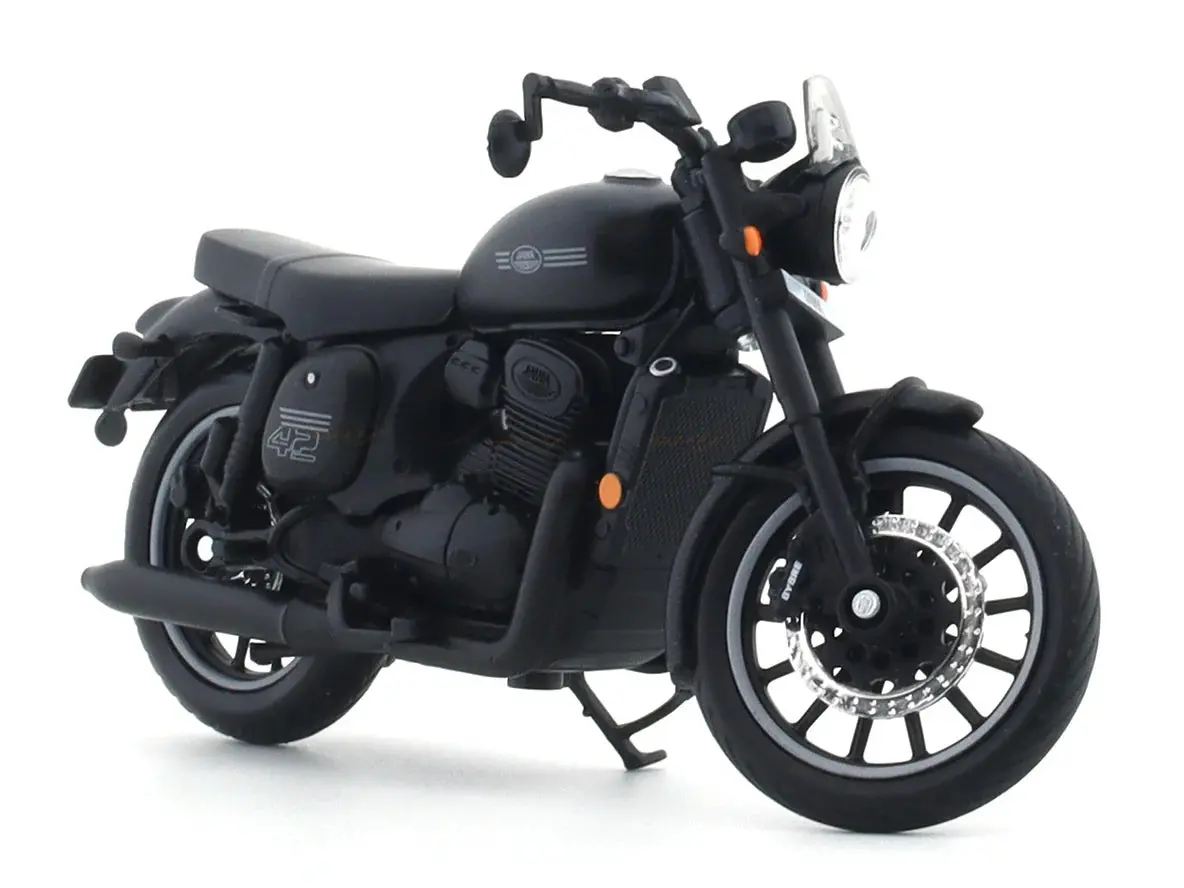 Maisto Jawa 42 Black 1:18 Scale Model 1