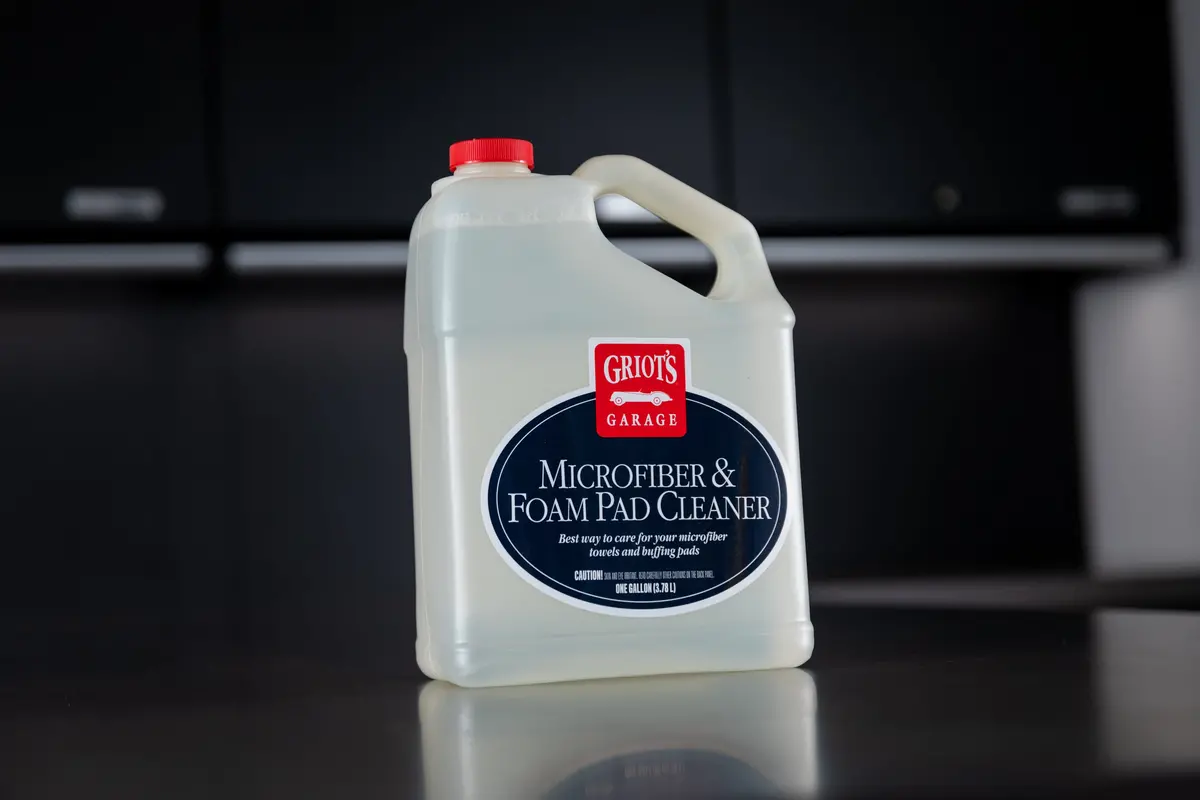 Griot's Garage Microfiber & Foam Pad Cleaner - 1 Gal 1