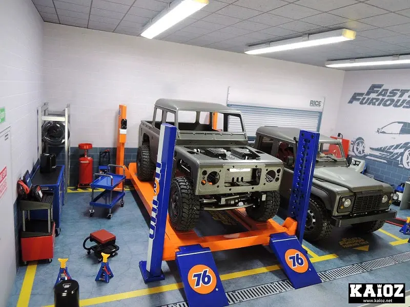 Capo Cub1 Cub2 1/18 Rc Car Repair Shop Scene Garage Model 59Cm X 36Cm X 26Cm 1
