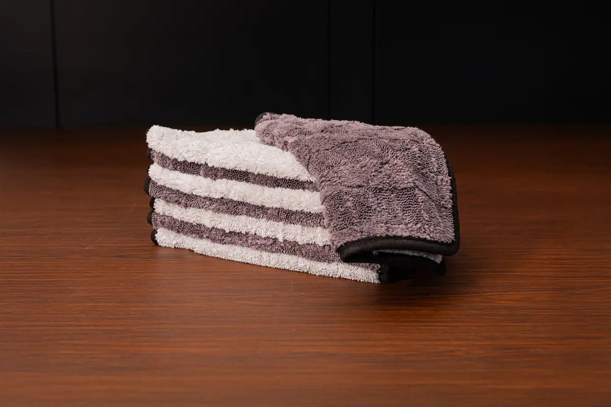 The Gauntlet | Wheel & Tire Towel 4.0 1