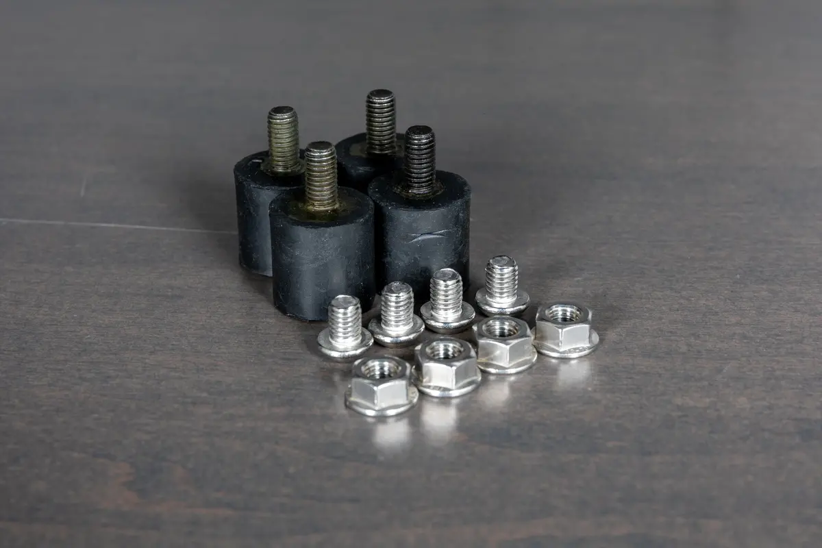 Ar630-Tss Shelf Mounting Hardware Kit 1