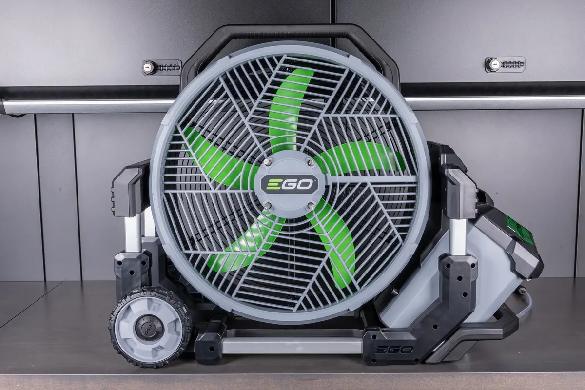 Ego 18" Misting Fan 1