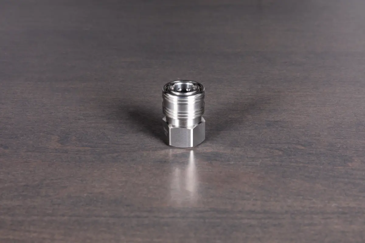 Prima Stainless Steel 3/8" Qc Coupler 1