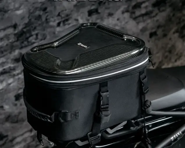 Zana Universal Pluto Carbon Hardshell Expandable Tank Bag (16L–20L) 1