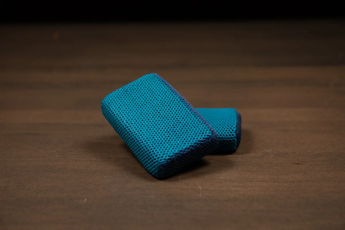 The Rag Company Ultra Clay Scrubber 1