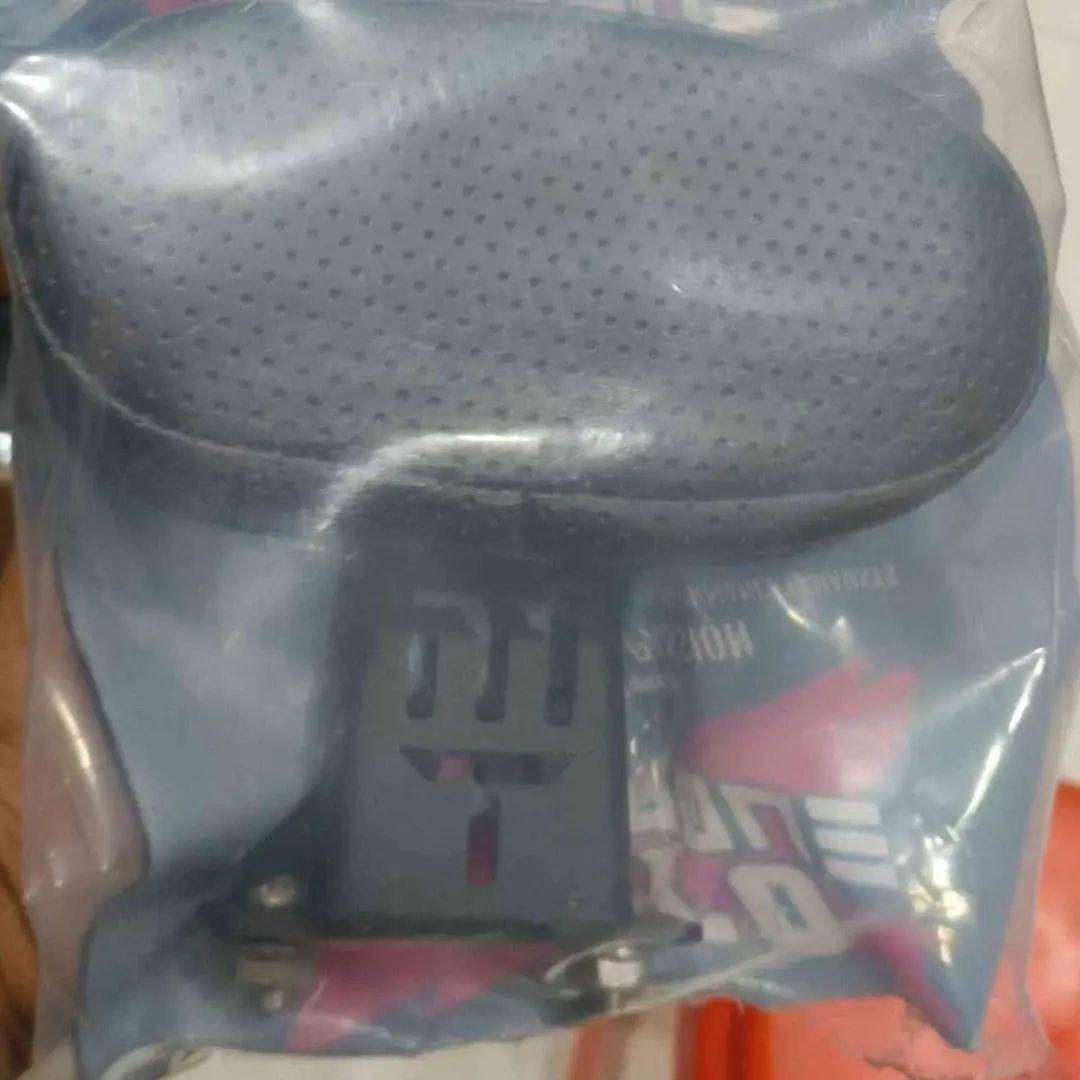 Mototorque Universal Small Back Rest 1
