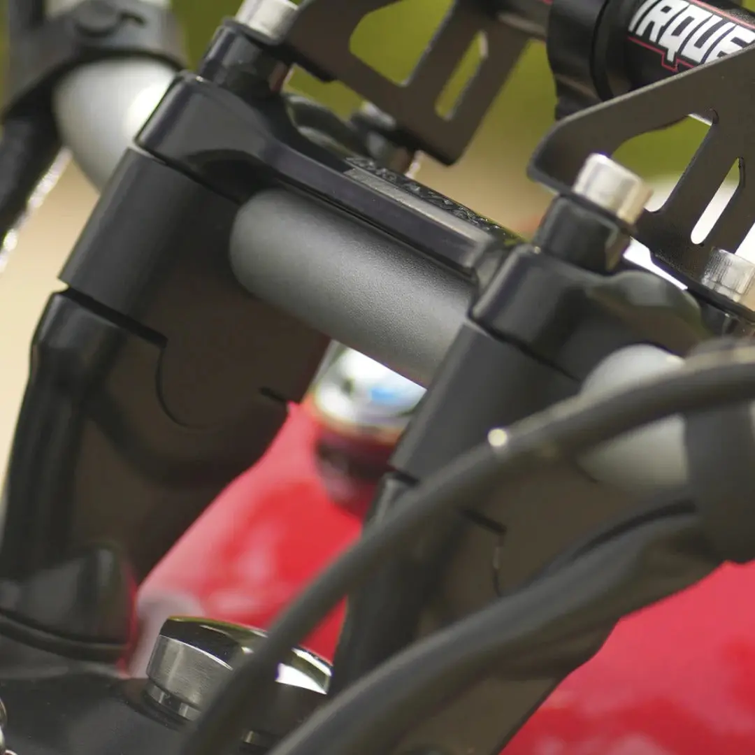 Mototorque Handle Bar Riser For Triumph Speed 400 1