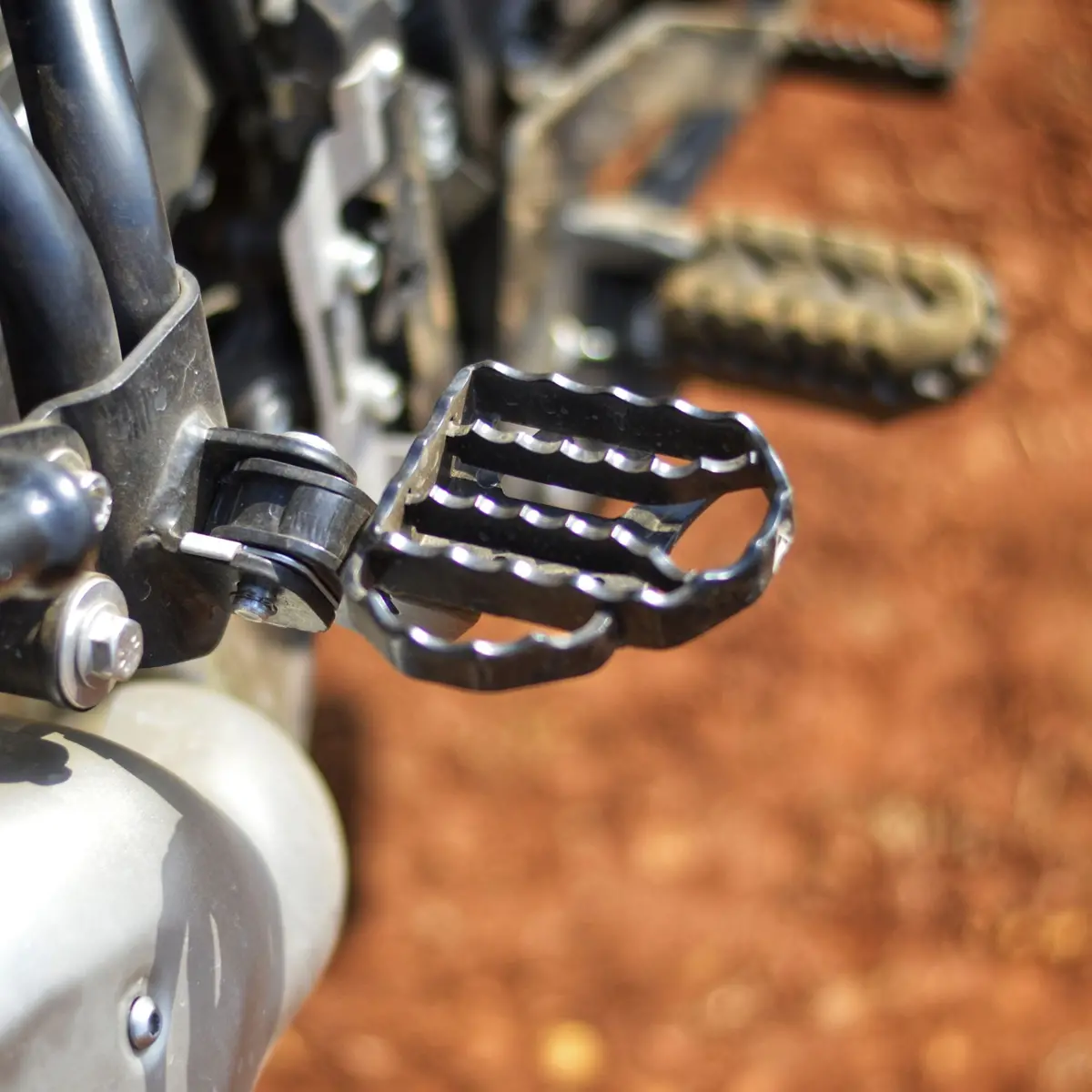 Auto Engina Pillion Footrest For Re Himalayan 450 1