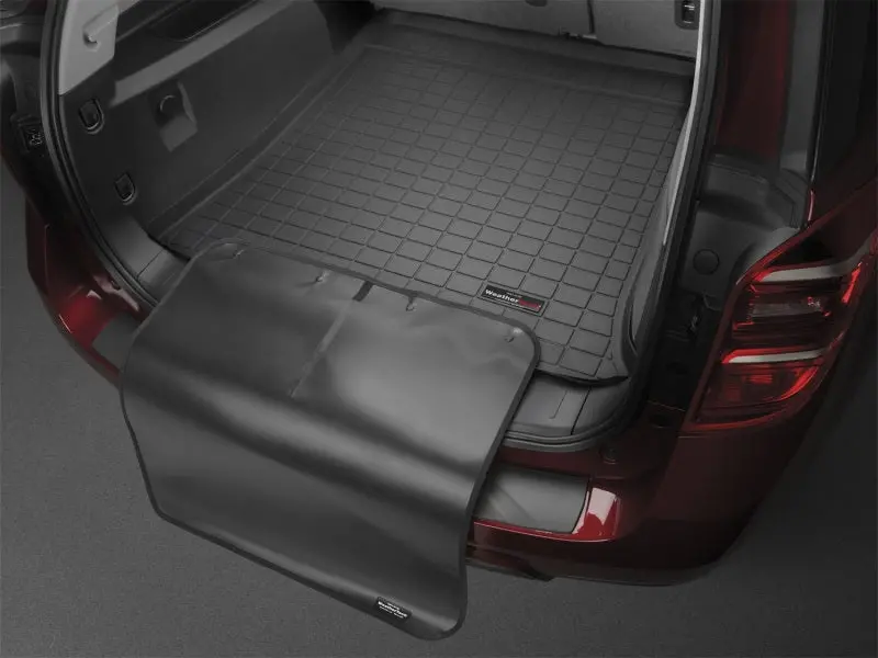 Weathertech Cargo Liner With Bumper Protector – 2017+ Alfa Romeo Giulia, Black 1
